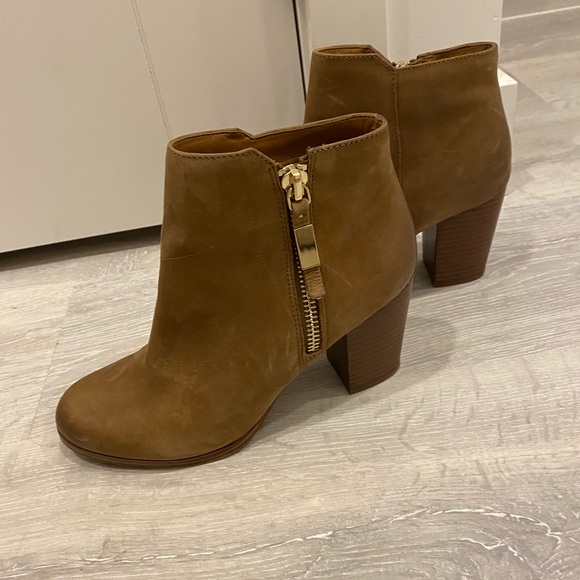 Aldo Shoes - ALDO shoes Brown Boots